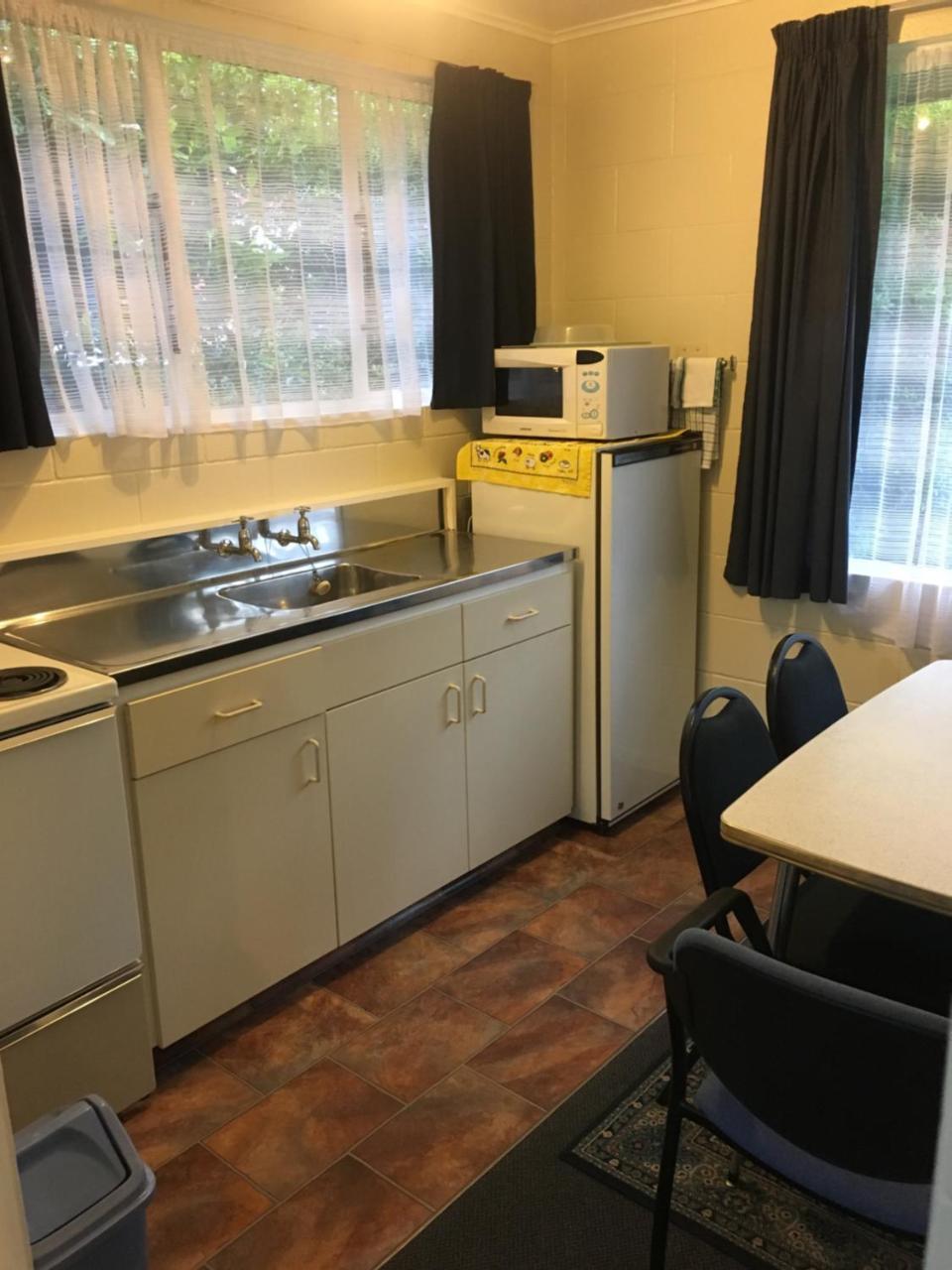 אואהמרו Alma Motel מראה חיצוני תמונה