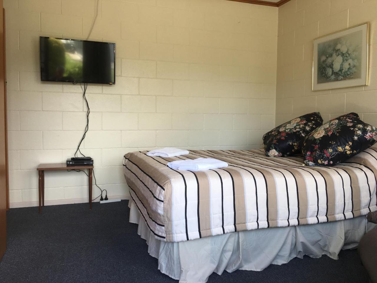 אואהמרו Alma Motel מראה חיצוני תמונה